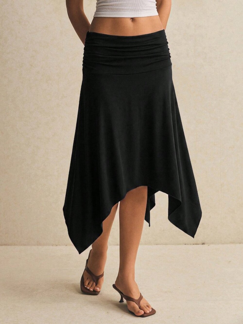 Black Casual Women's Loose Asymmetric Ruched Plain Knee-Length Skirt - Picture 4 of 7